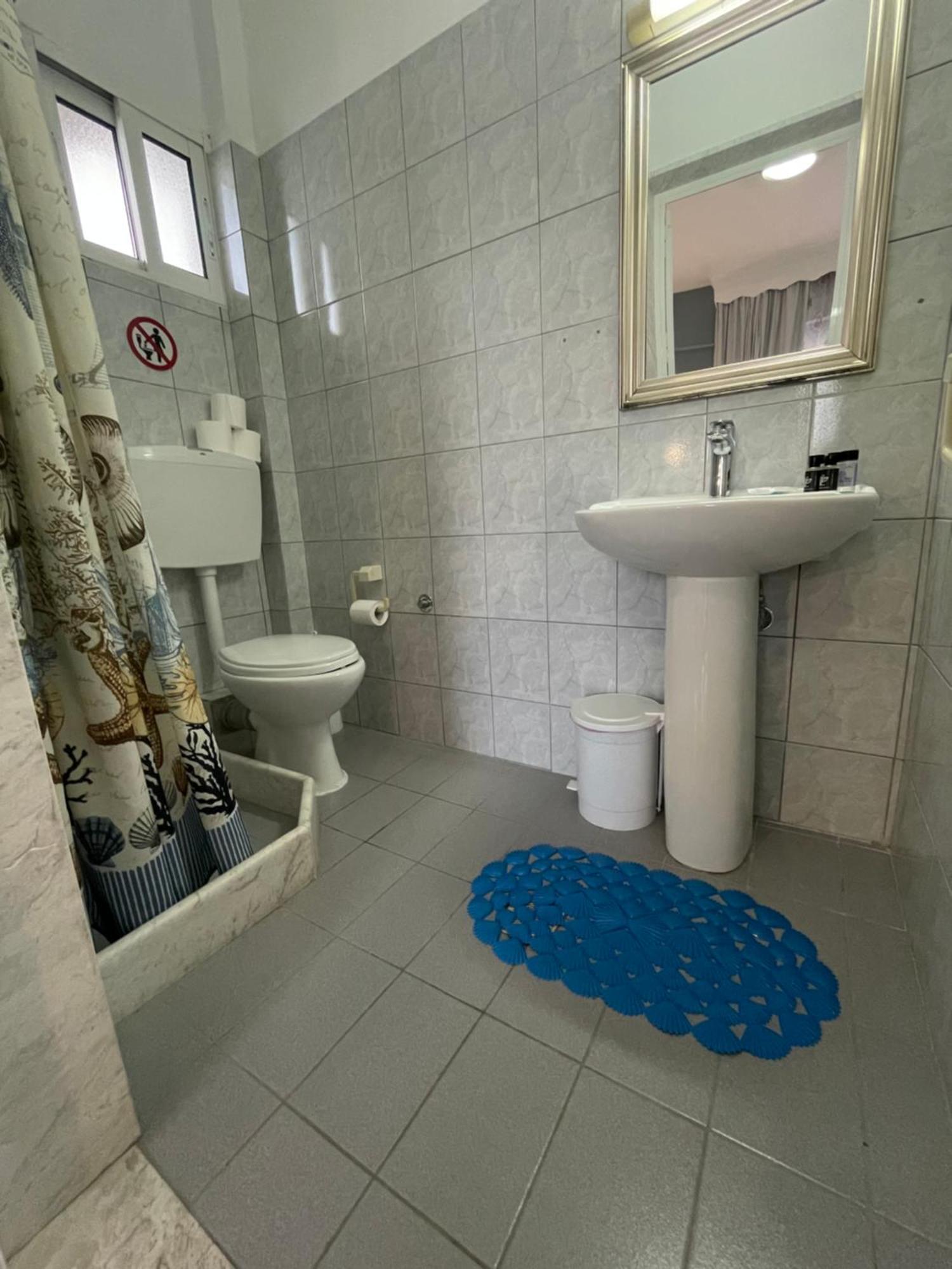 Nisel Seaside Apartment Paralia Katerinis Room photo